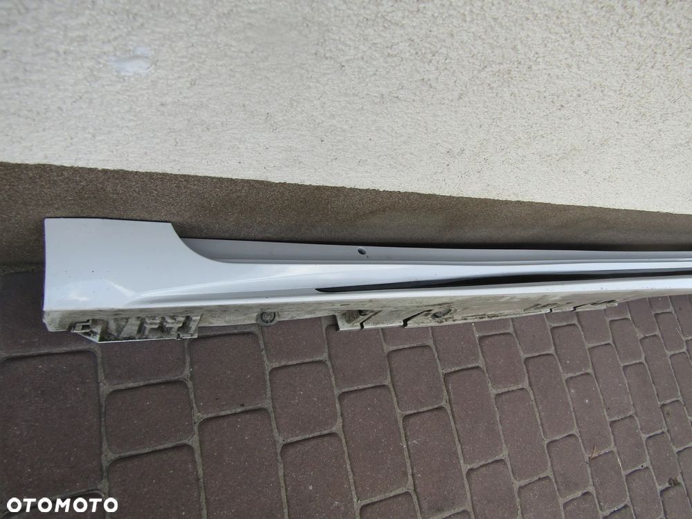 LISTWA PROGOWA LEWA  KOMBI TOYOTA COROLLA E21 GR 19 25R 2KR  070  75852-YY4030 - 2