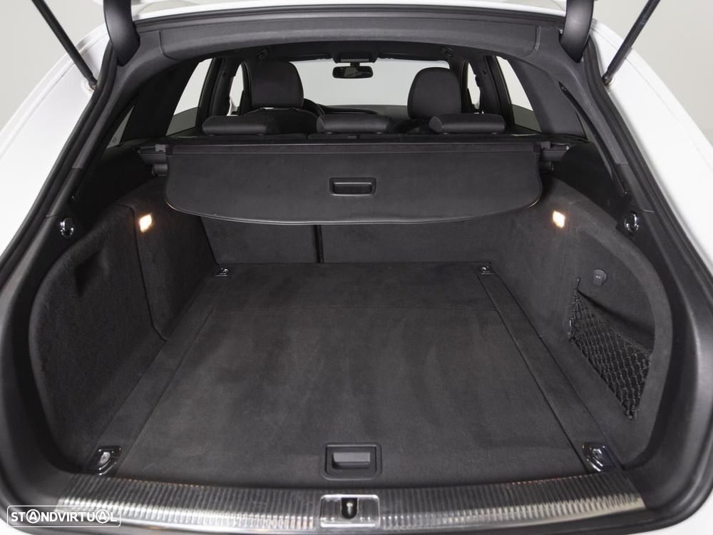 Audi A4 Avant - 11