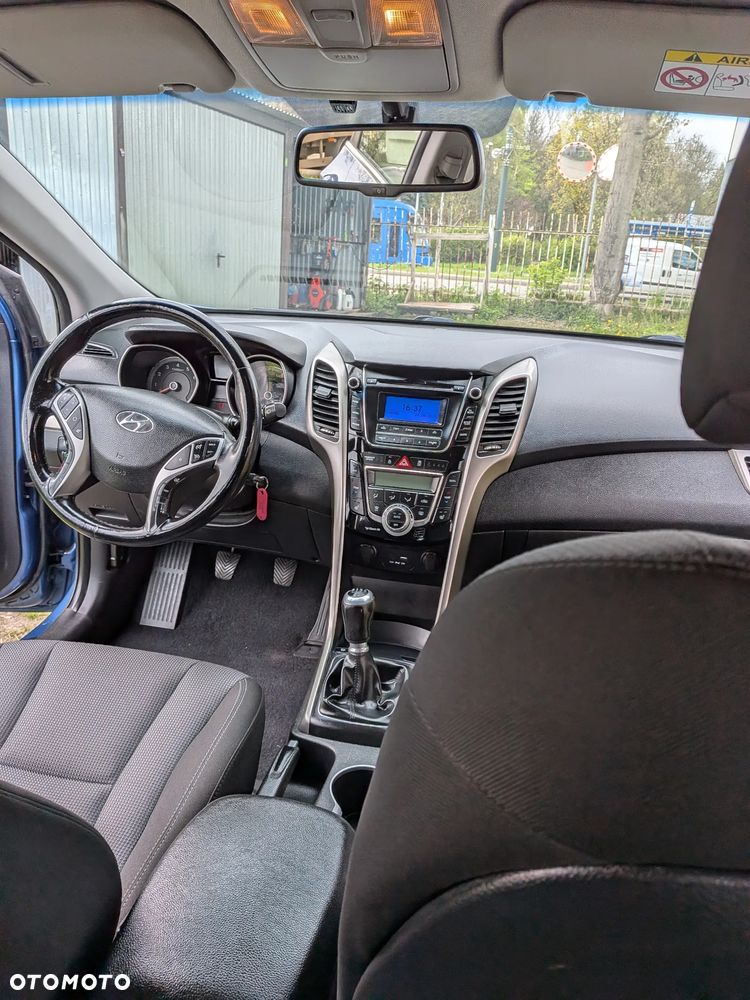 Hyundai i30 1.4 Comfort - 25