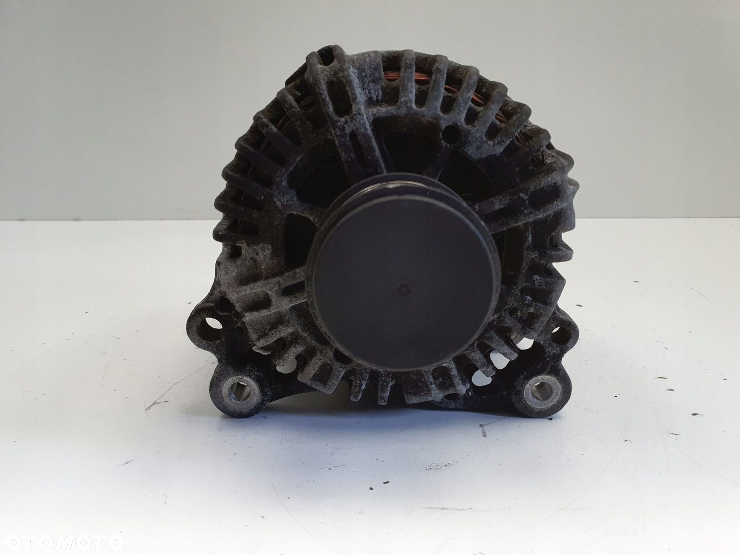 VW Touran I 2.0 TDI ALTERNATOR 06F903023C valeo 140A - 3