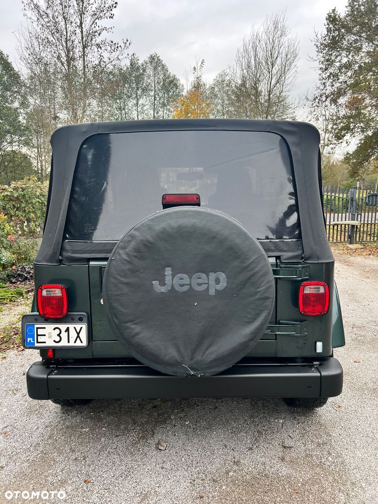 Jeep Wrangler 4.0 Automatik Sahara - 4