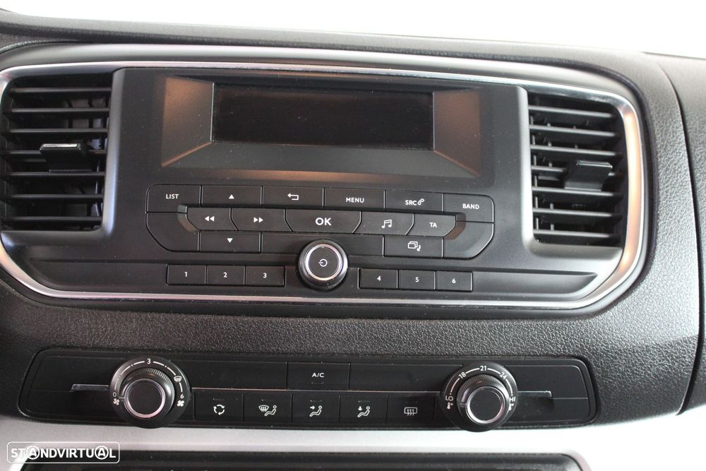 Toyota Proace Verso 1.5 D-4D L2 1.2T Comfort 9L - 17