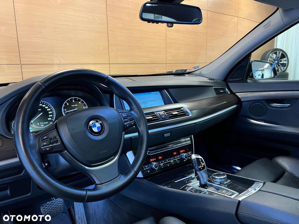 BMW 5GT 530d xDrive Luxury Line - 13