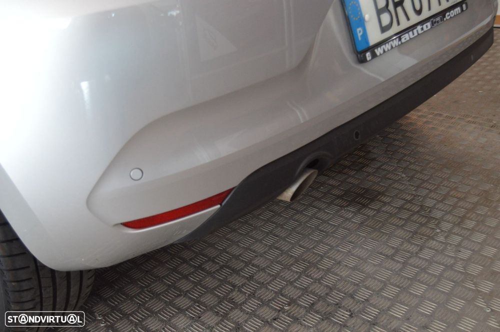 Renault Clio TCe 90 X-tronic INTENS - 21