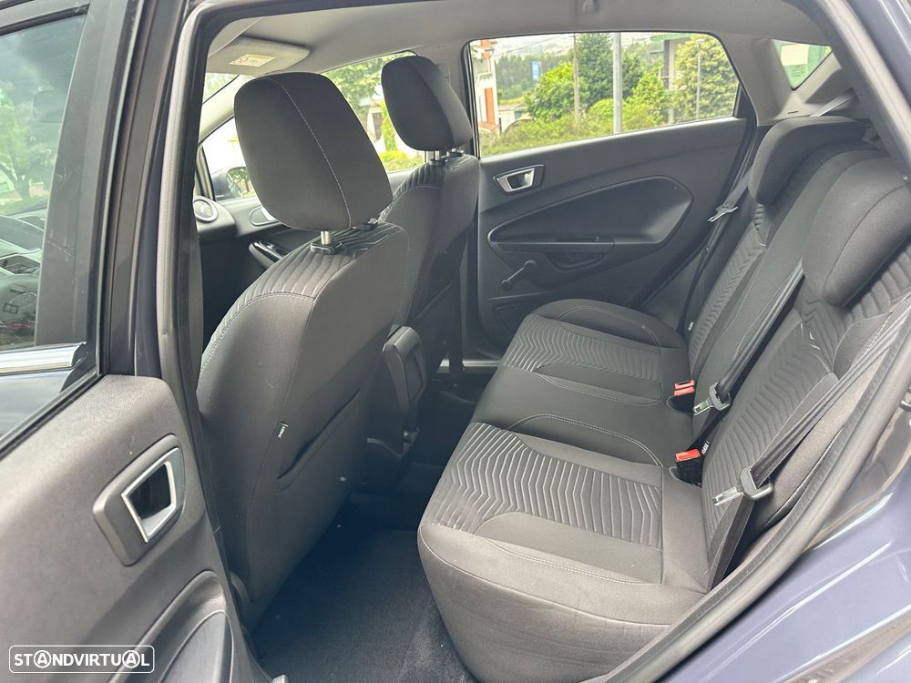 Ford Fiesta 1.0 Ti-VCT Titanium - 25