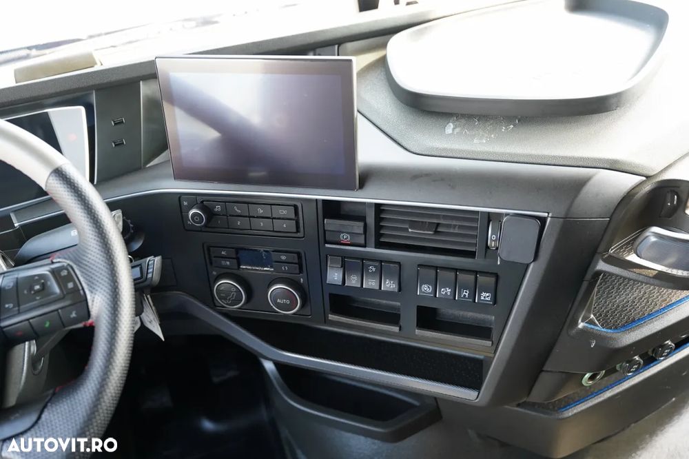 Volvo FH 460 / COMBINAȚIE TANDEM / 120 M3 / TRANSITION / I-SAVE / I-PARK COOL X / DIRECȚIE CU AX RIDICAT / WIELTON / CORTINĂ ARMATĂ - 31