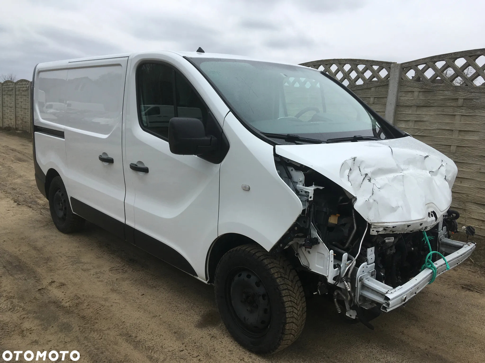 Renault TRAFIC - 4