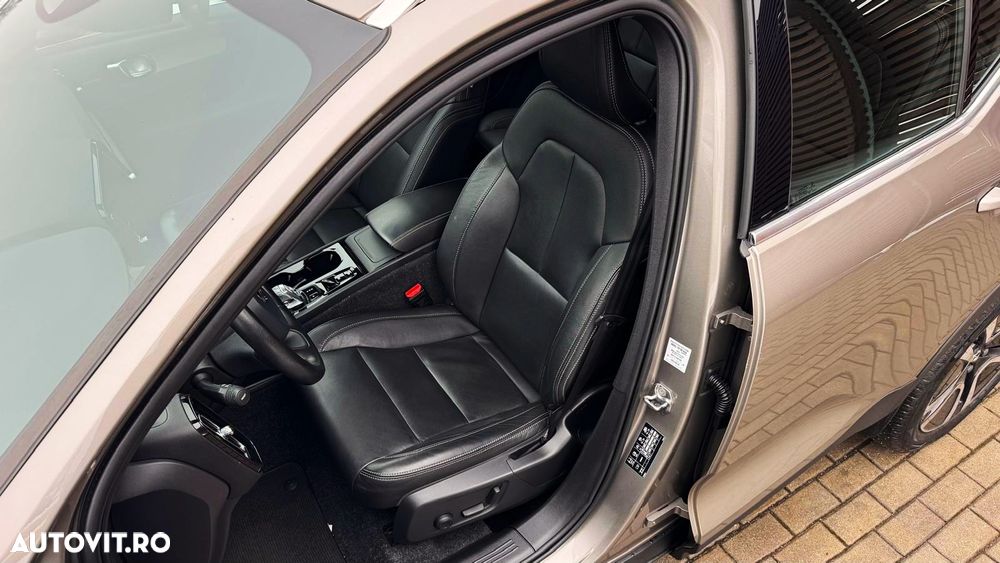 Volvo XC 40 D4 AWD Geartronic Inscription - 16