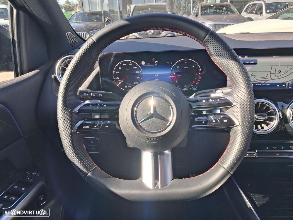 Mercedes-Benz B 180 - 20