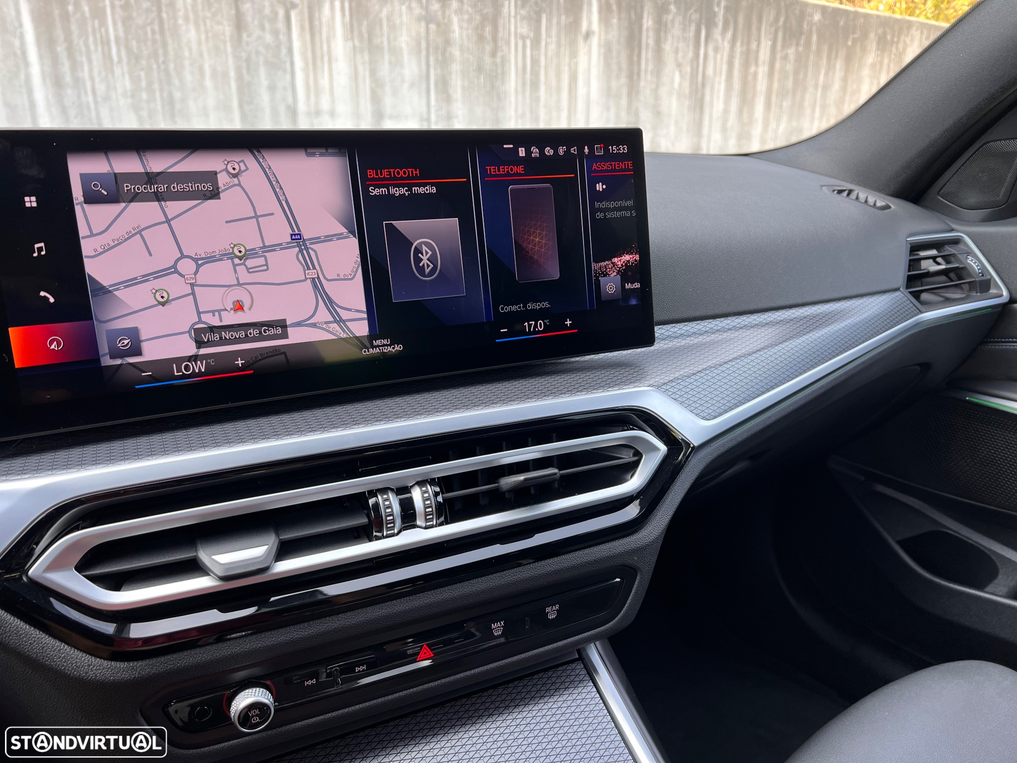 BMW 330 e Touring Pack M Auto - 27