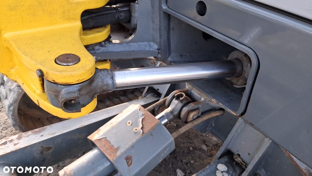 Wacker Neuson EZ28 - 16