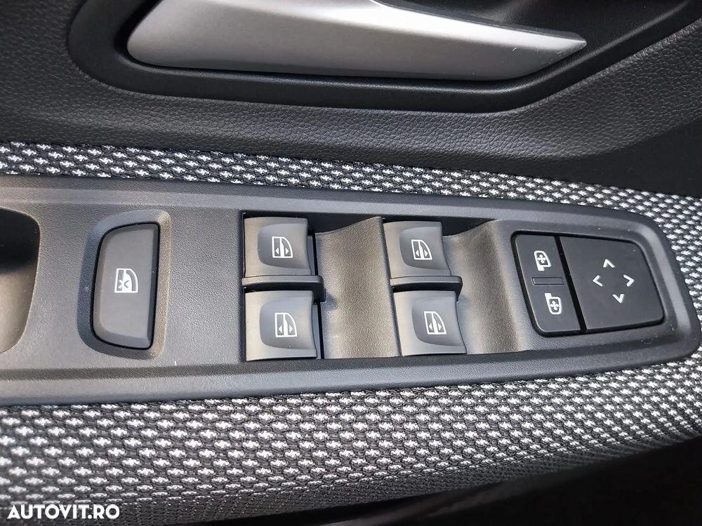 Dacia Sandero Stepway TCe 90 CVT Expression - 8
