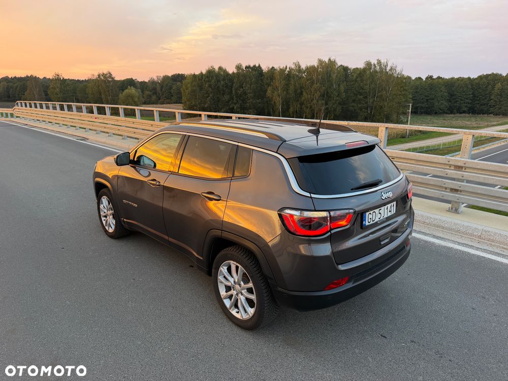 Jeep Compass 1.3 TMair Limited FWD S&S - 31