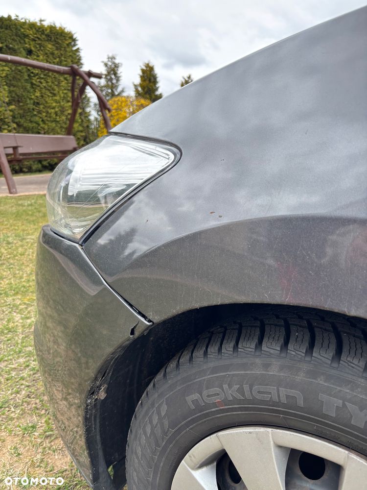 Toyota Auris - 13