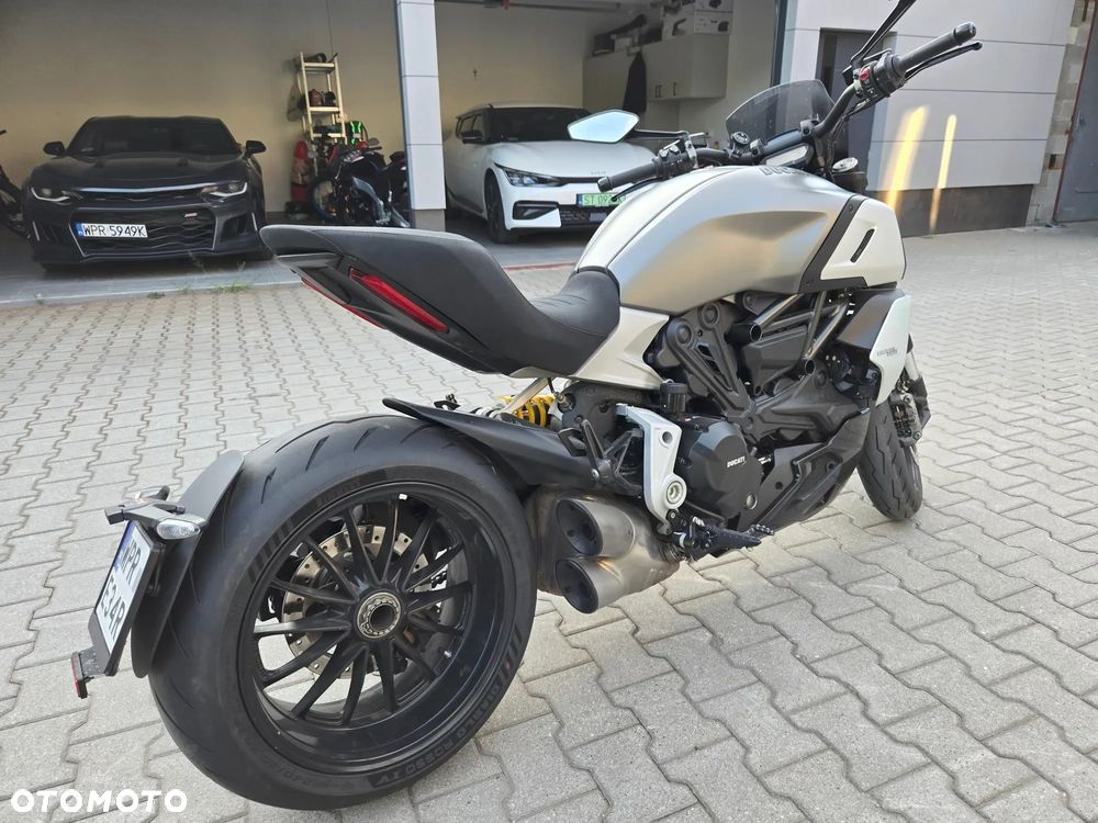 Ducati Diavel - 4