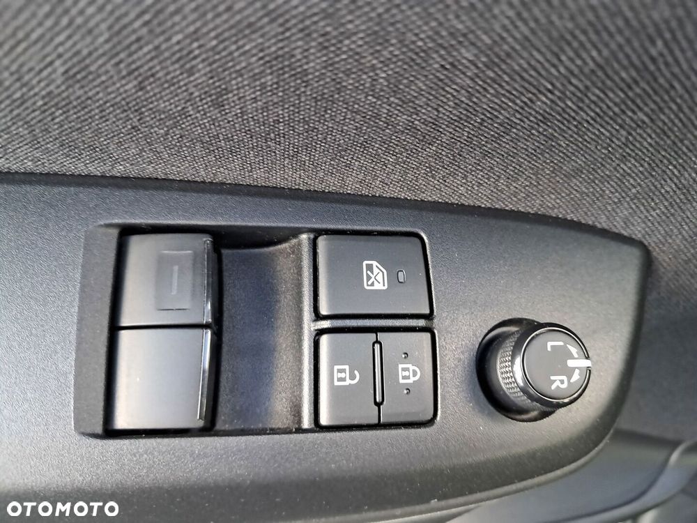 Toyota Yaris 1.5 Comfort - 23