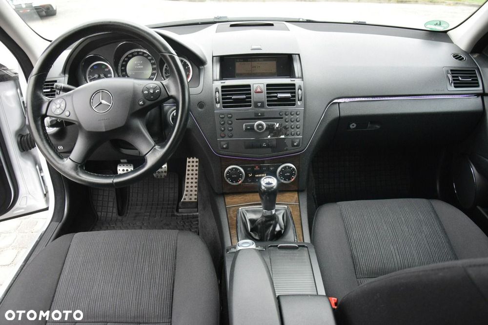 Mercedes-Benz Klasa C - 26