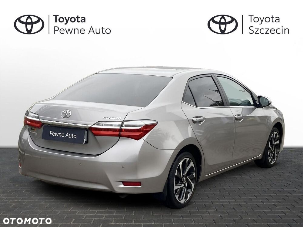 Toyota Corolla 1.6 Prestige EU6 - 18