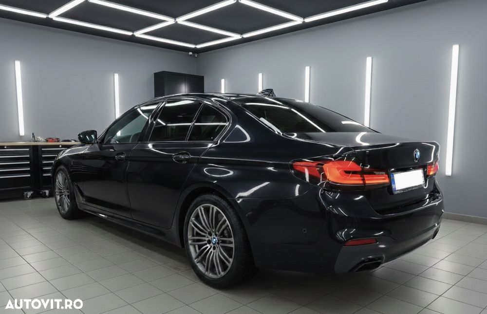 BMW Seria 5 530d xDrive AT - 5