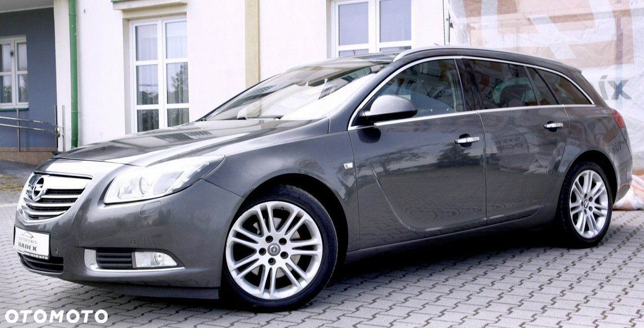 Opel Insignia 2.0 Turbo 4x4 Design Edition - 8