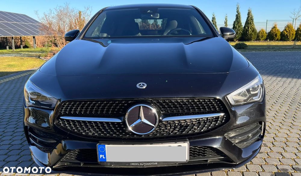 Mercedes-Benz CLA 250 e 8G-DCT AMG Line - 9
