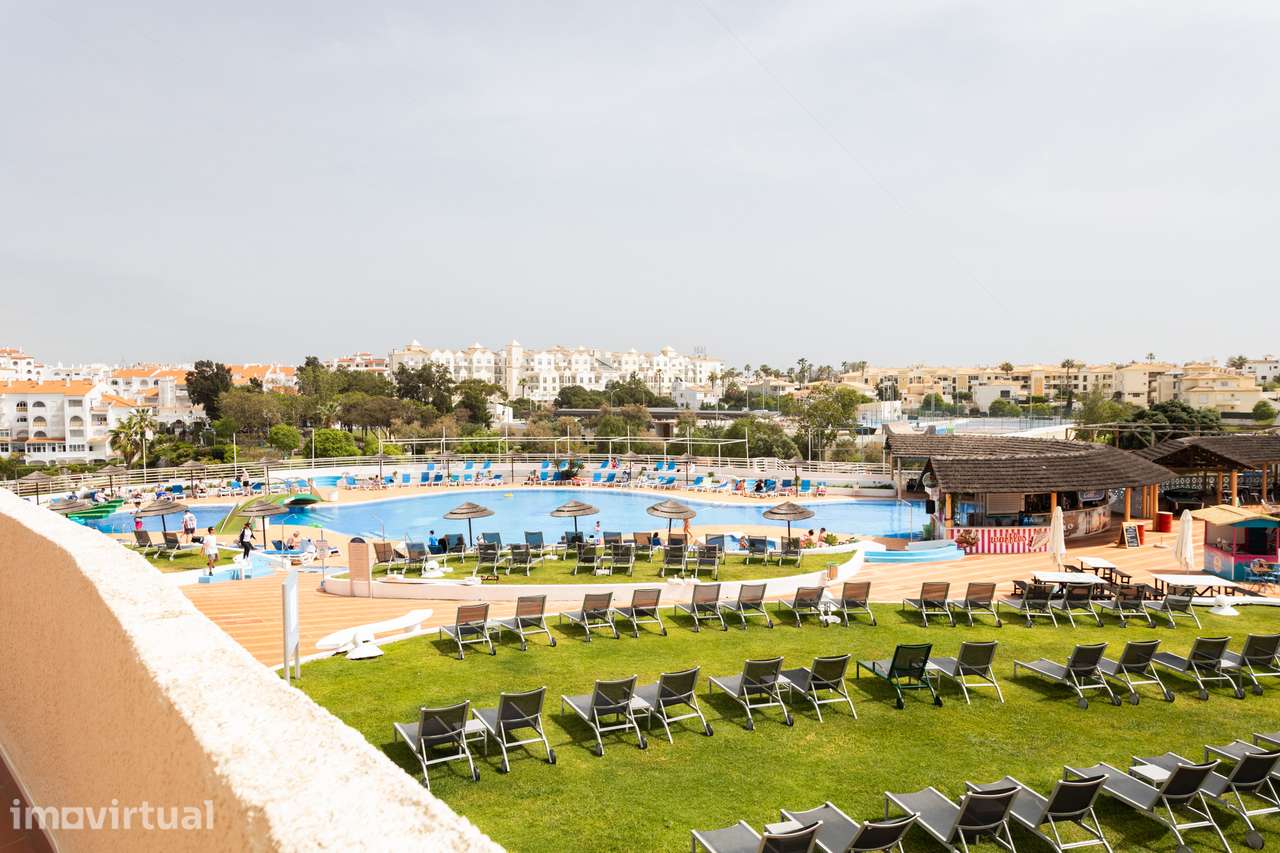 Apartamento T1 com Varanda, Piscina e a 800 m da Praia em Albufeira - Grande imagem: 5/21