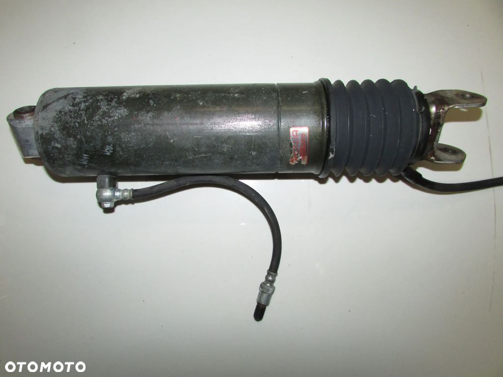 Honda XLV 750 RD01 amortyzator tył - 2