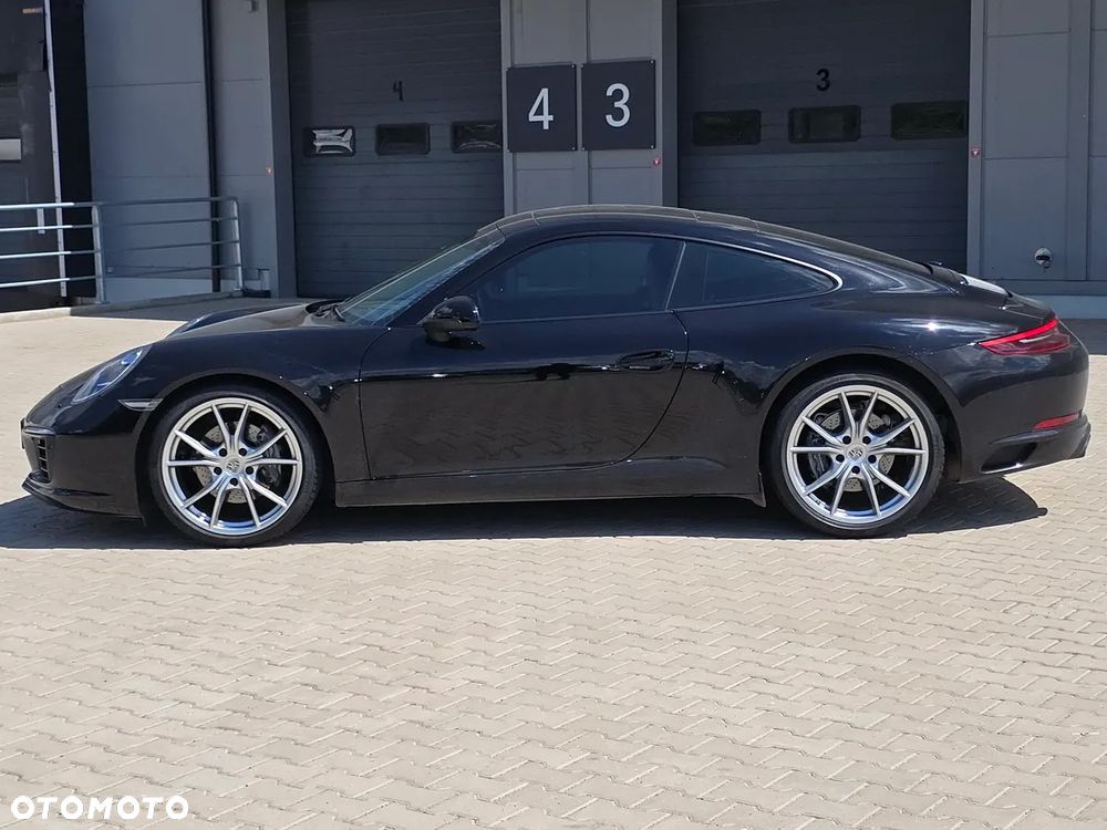 Porsche 911 Carrera PDK - 2