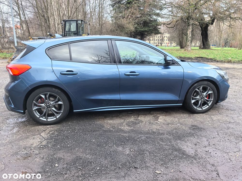 Ford Focus 1.0 EcoBoost Start-Stopp-System ST-LINE STYLE - 9