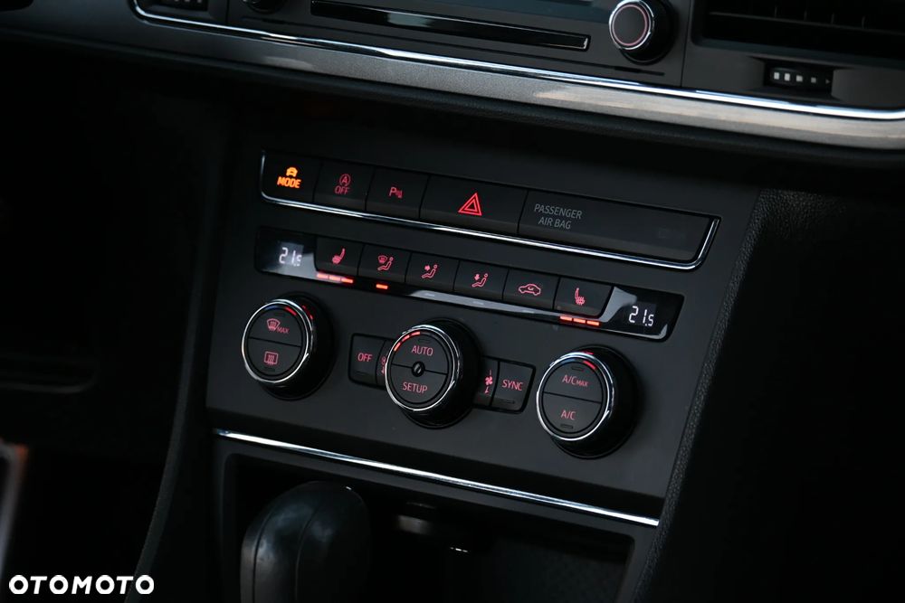 Seat Leon 2.0 TDI DPF Start&Stop DSG FR - 26