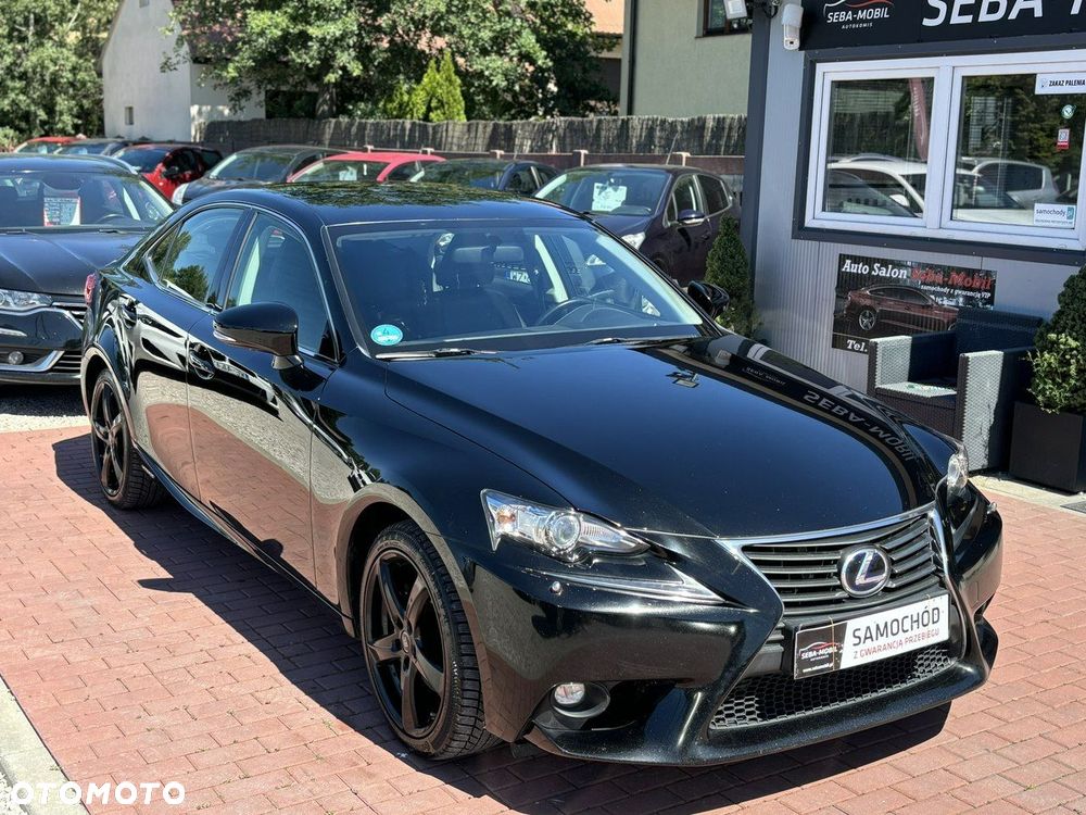 Lexus IS - 6