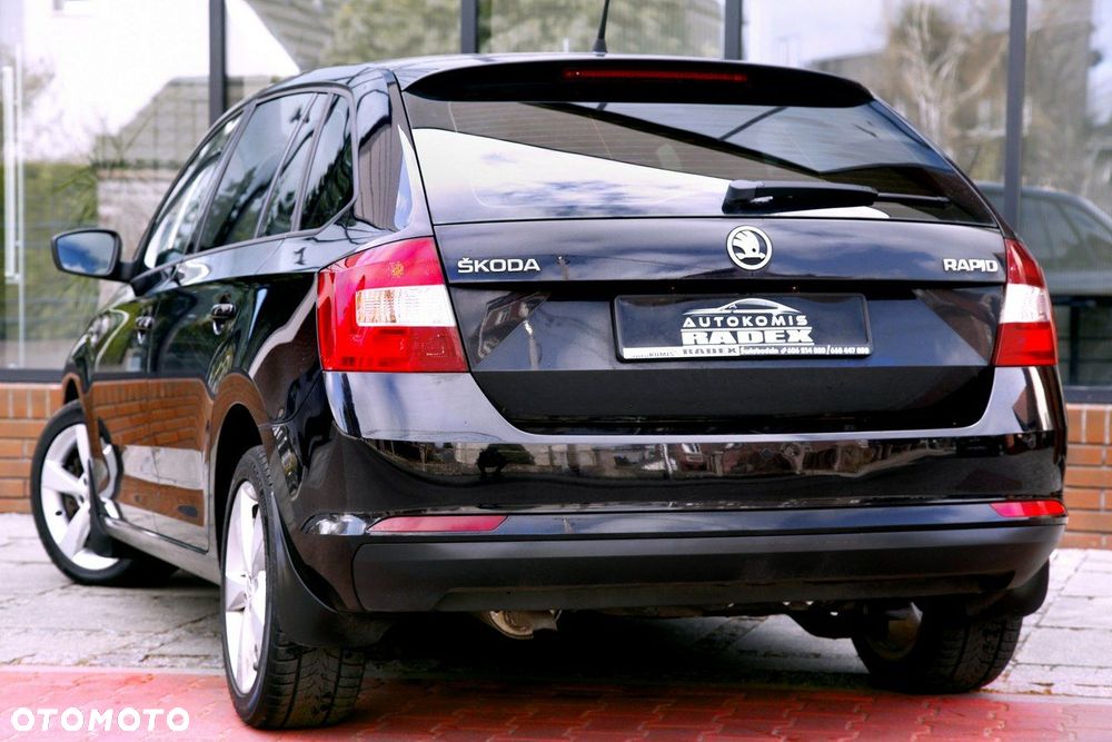 Skoda RAPID 1.6 TDI DSG Edition - 23