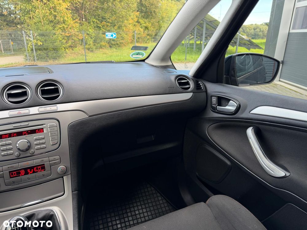 Ford S-Max 2.0 TDCi DPF Trend - 17