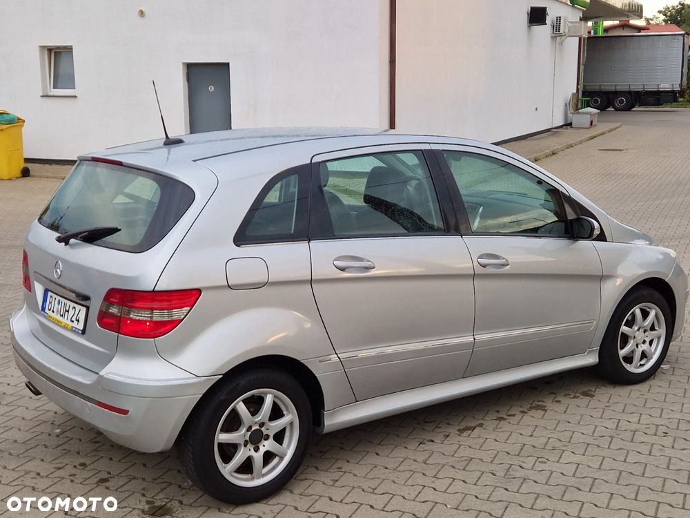 Mercedes-Benz Klasa B 170 BlueEFFICIENCY - 4