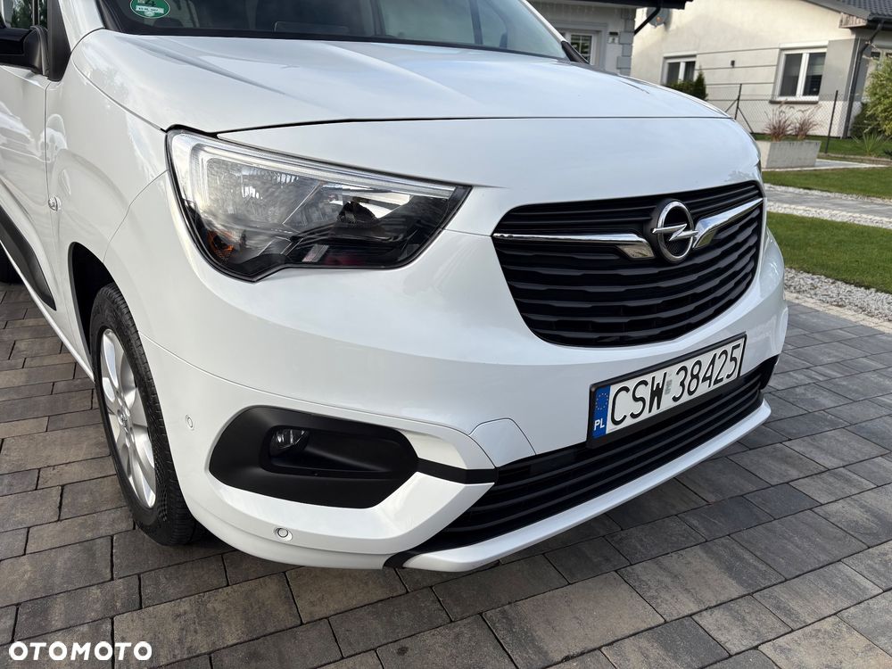 Opel Combo 1.5 D Start/Stop Elegance - 31