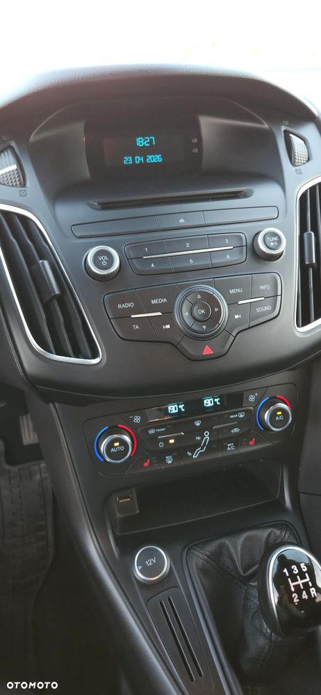 Ford Focus 1.6 Gold X - 27