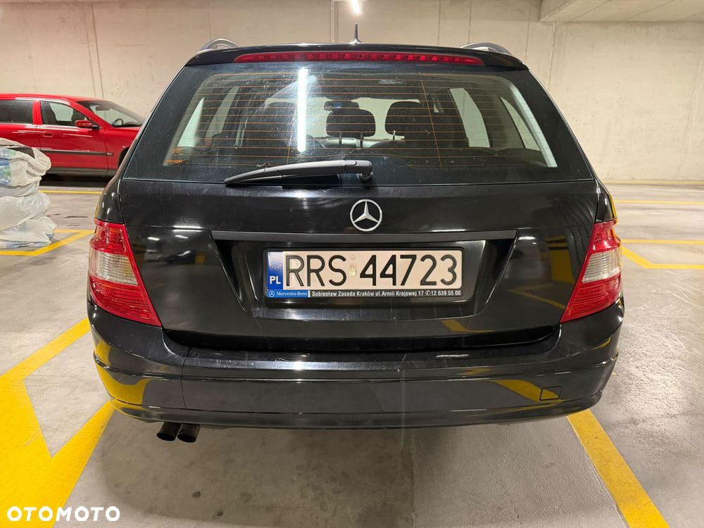 Mercedes-Benz Klasa C - 19