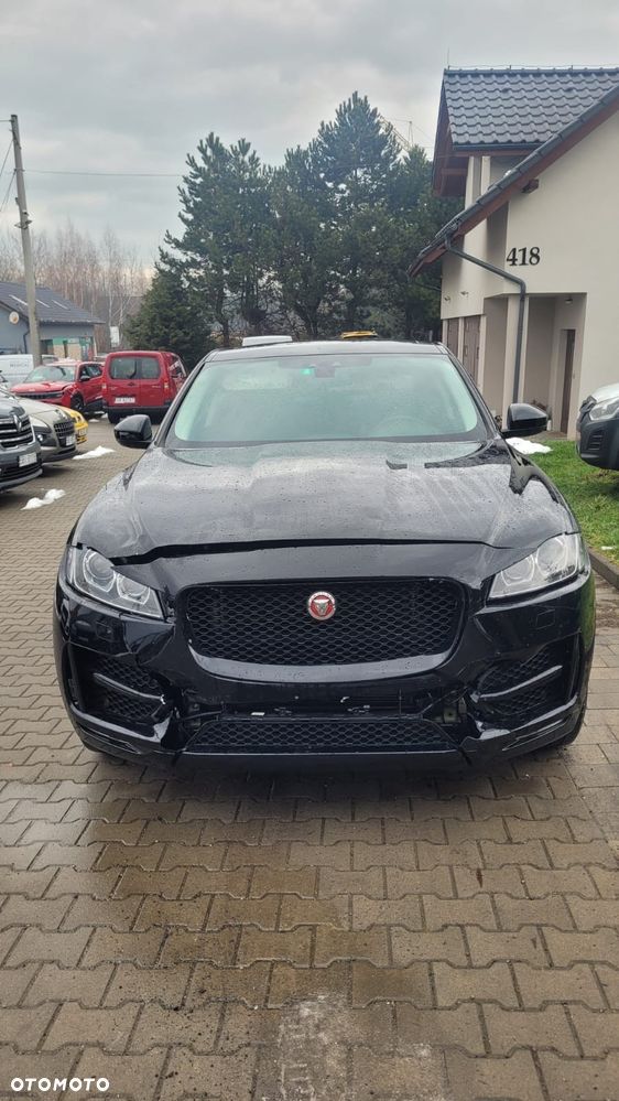 Jaguar F-Pace 20d AWD R-Sport - 7