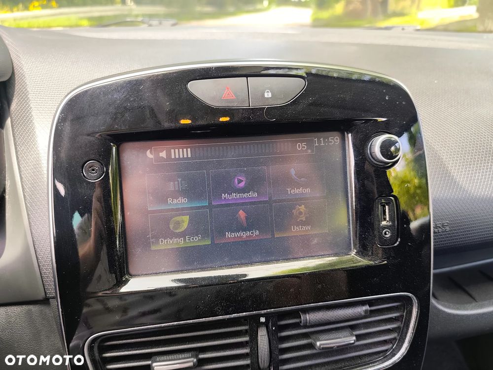 Renault Clio 0.9 Energy TCe Limited EU6 - 13