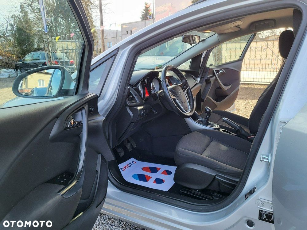 Opel Astra - 14