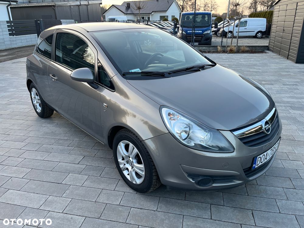 Opel Corsa 1.2 16V 111 - 2