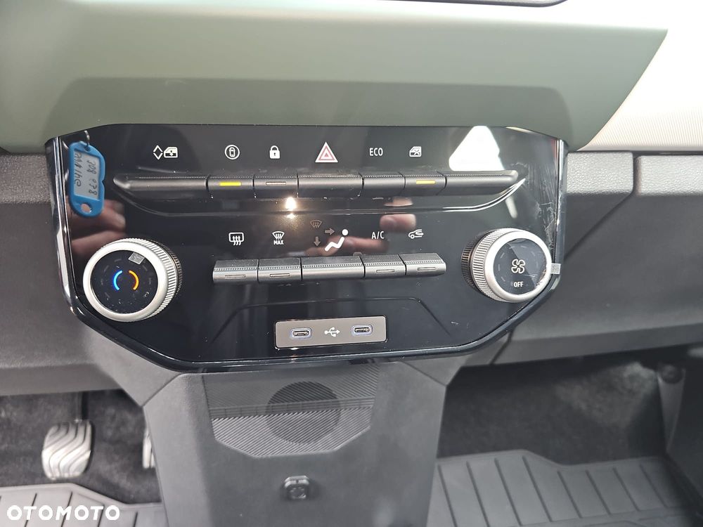 Dacia Spring - 17
