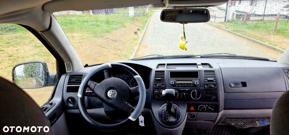 Volkswagen Transporter 2009 photo 4