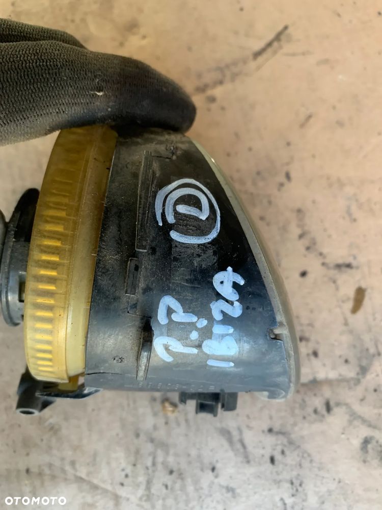 Halogen prawy przód przedni Seat Ibiza 6J - 4