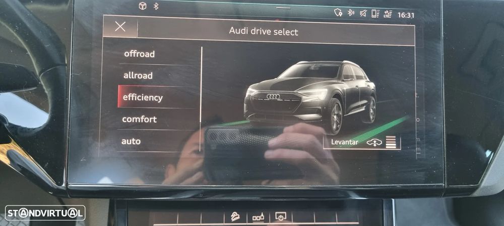 Audi e-tron 50 quattro Advanced - 18