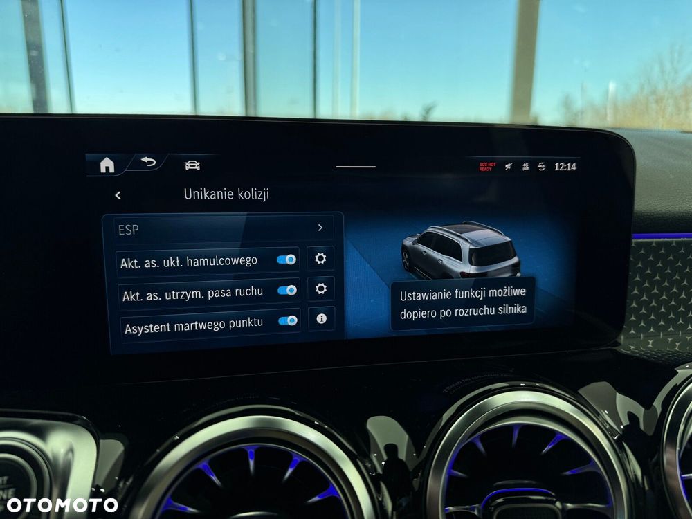 Mercedes-Benz GLB - 34