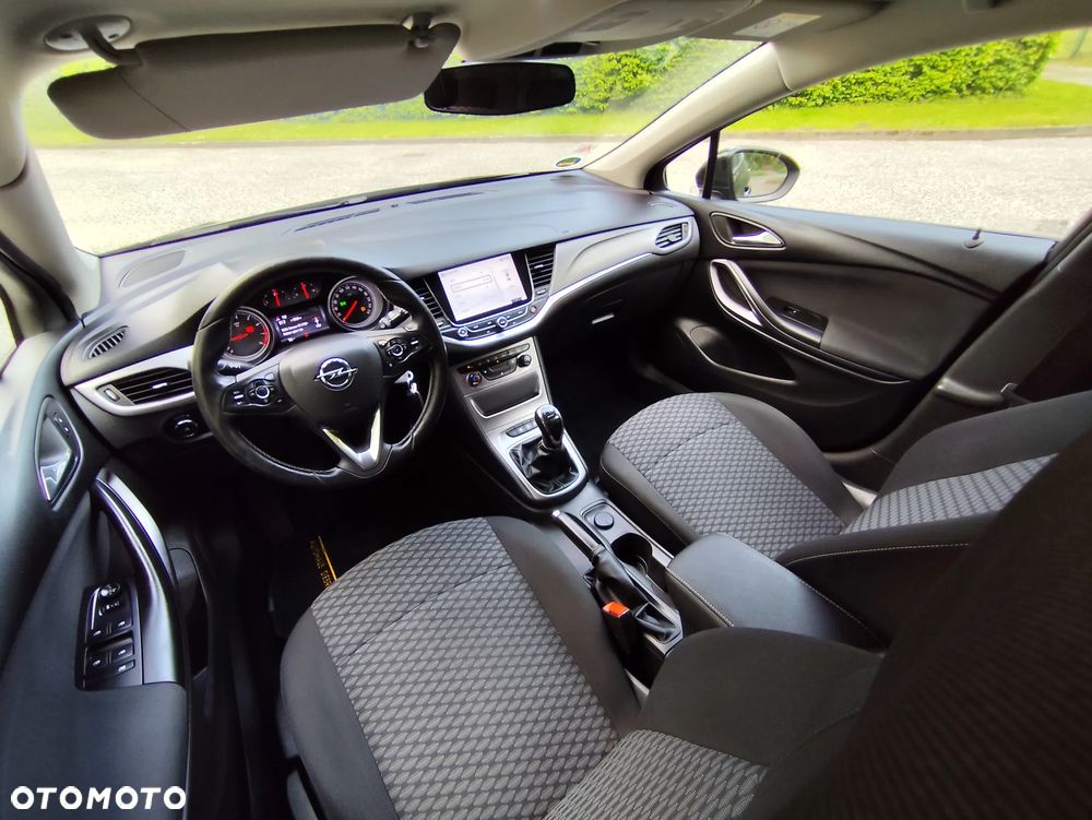 Opel Astra 1.4 Turbo Dynamic - 23