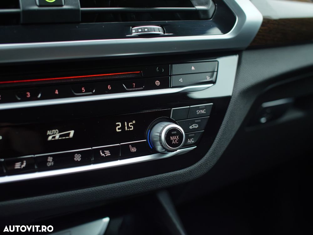 BMW X3 xDrive20d AT Advantage - 10
