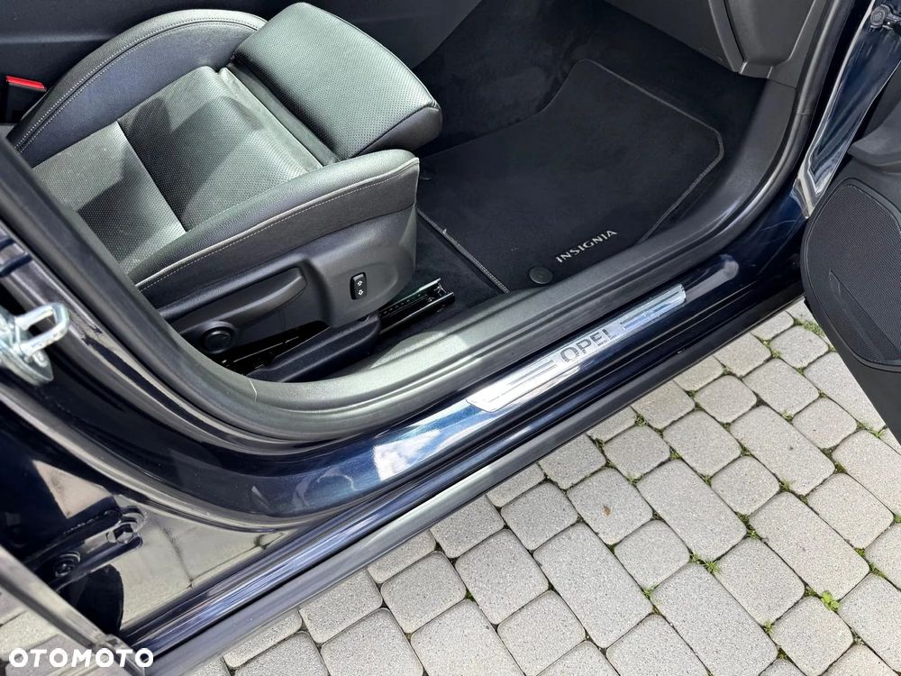 Opel Insignia 2.0 Business Innovation - 12