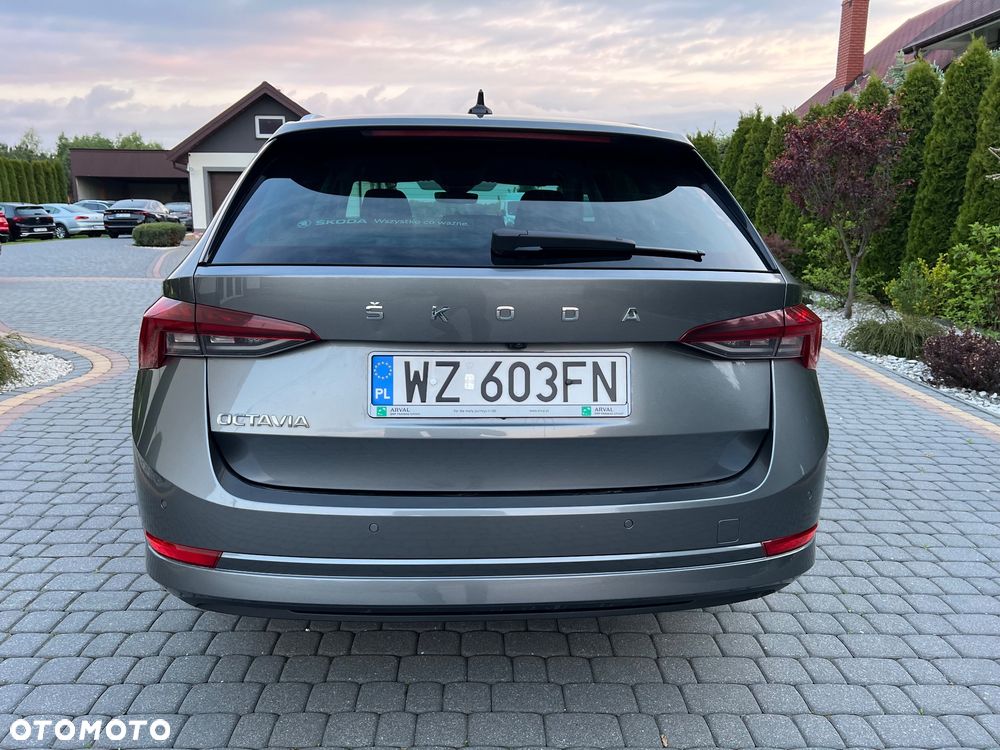 Skoda Octavia 2.0 TDI Style DSG - 7